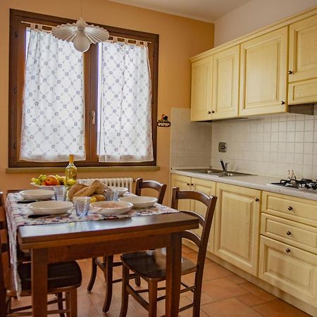 Villa Denise Кампілья-Мариттіма Екстер'єр фото