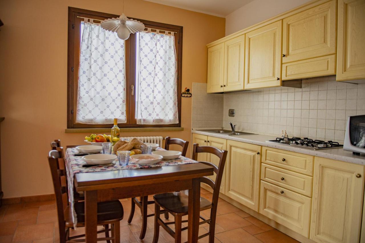 Villa Denise Кампілья-Мариттіма Екстер'єр фото
